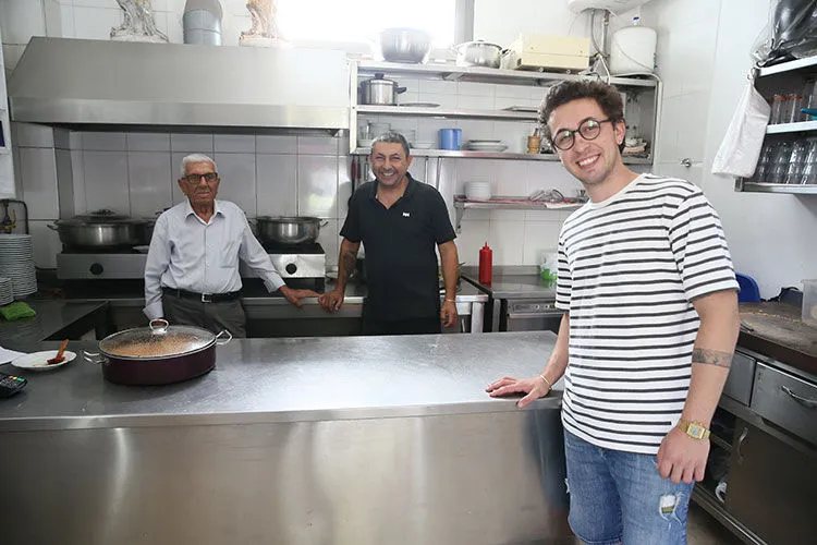 Üç kuşak aynı mutfakta